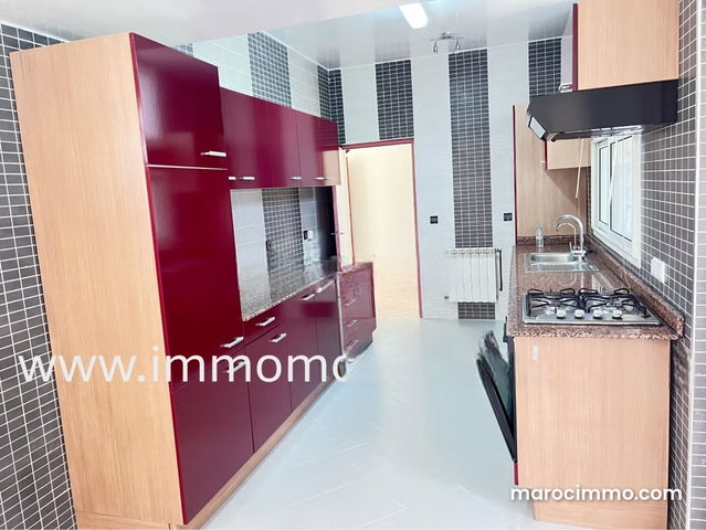 Villa for rent in Rabat, Souissi neighborhood, — 5