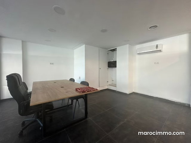 Top plateau 128m2 meuble tout equipe — 4