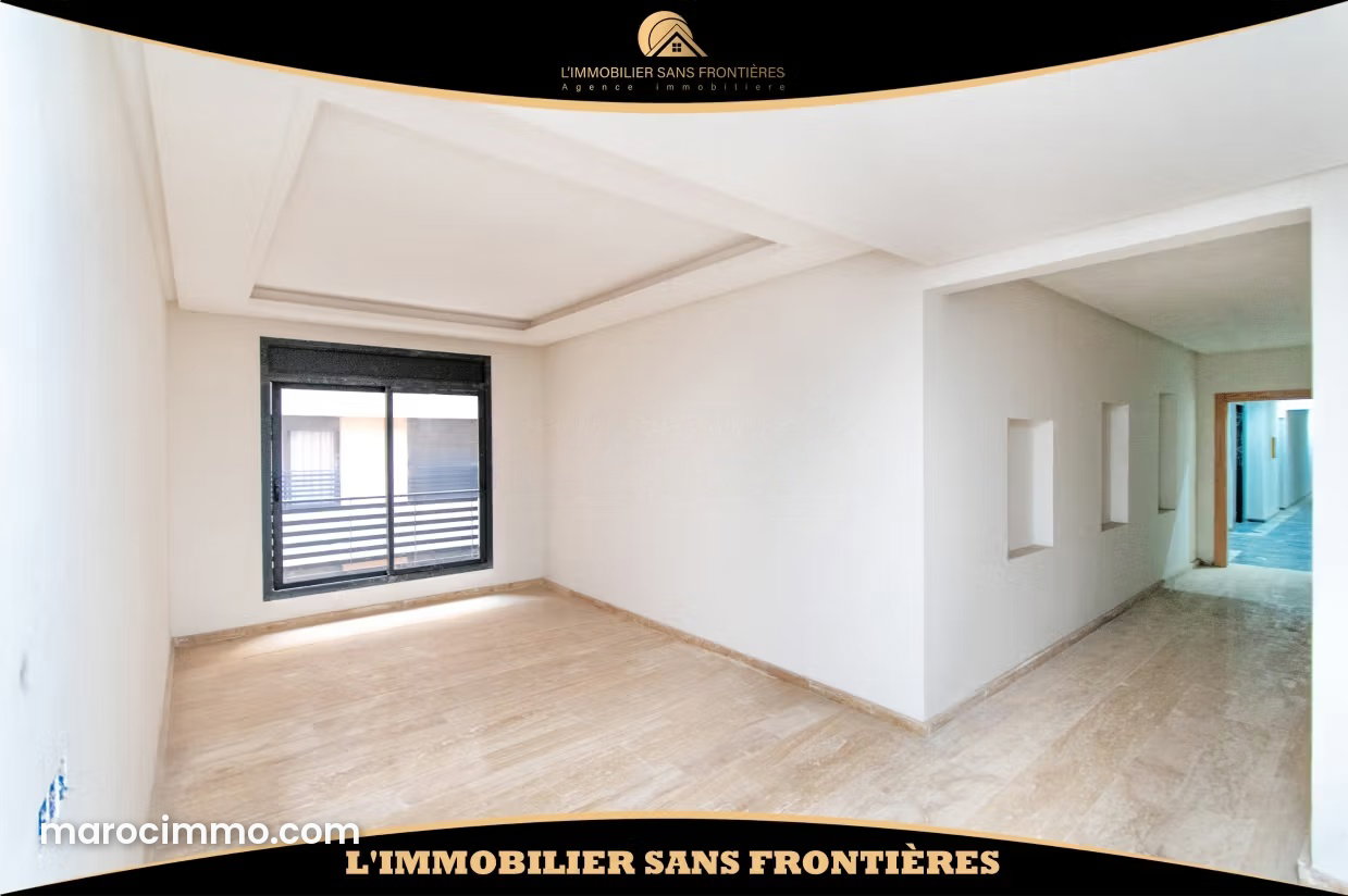 83 m² Apartment, 2 Bedrooms, Secure Residence in Guéliz, Marrakech — Marrakesh