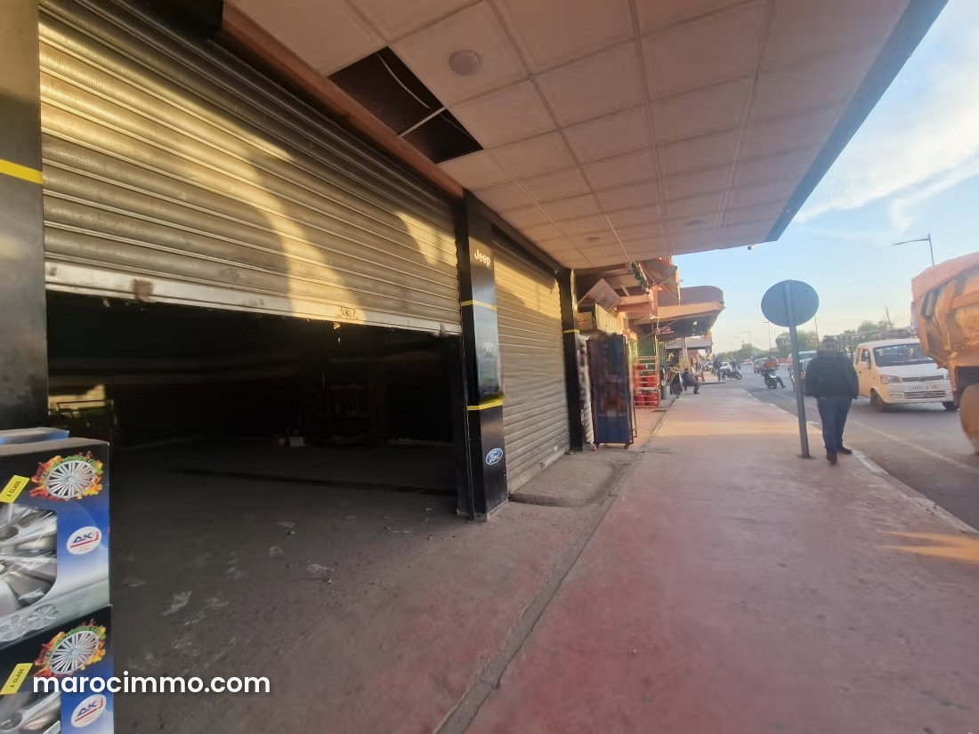 100 m² Commercial Premises for Rent in Sidi Ghanem, Marrakech — Marrakesh