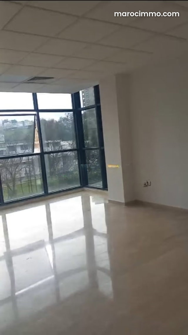 Modern Office for Sale in the Heart of Tangier — 3