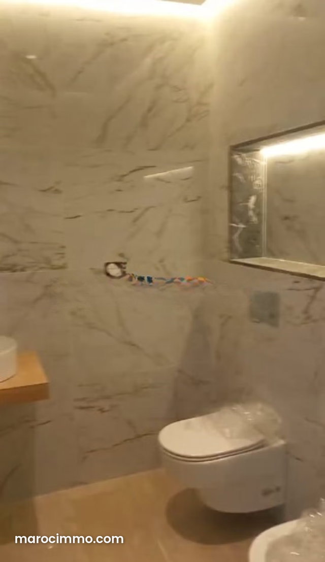 Modern Office for Sale in the Heart of Tangier — 4