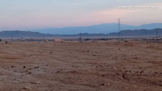Vente terrain à Route Casablanca. Surface totale 7600 m² — مراكش