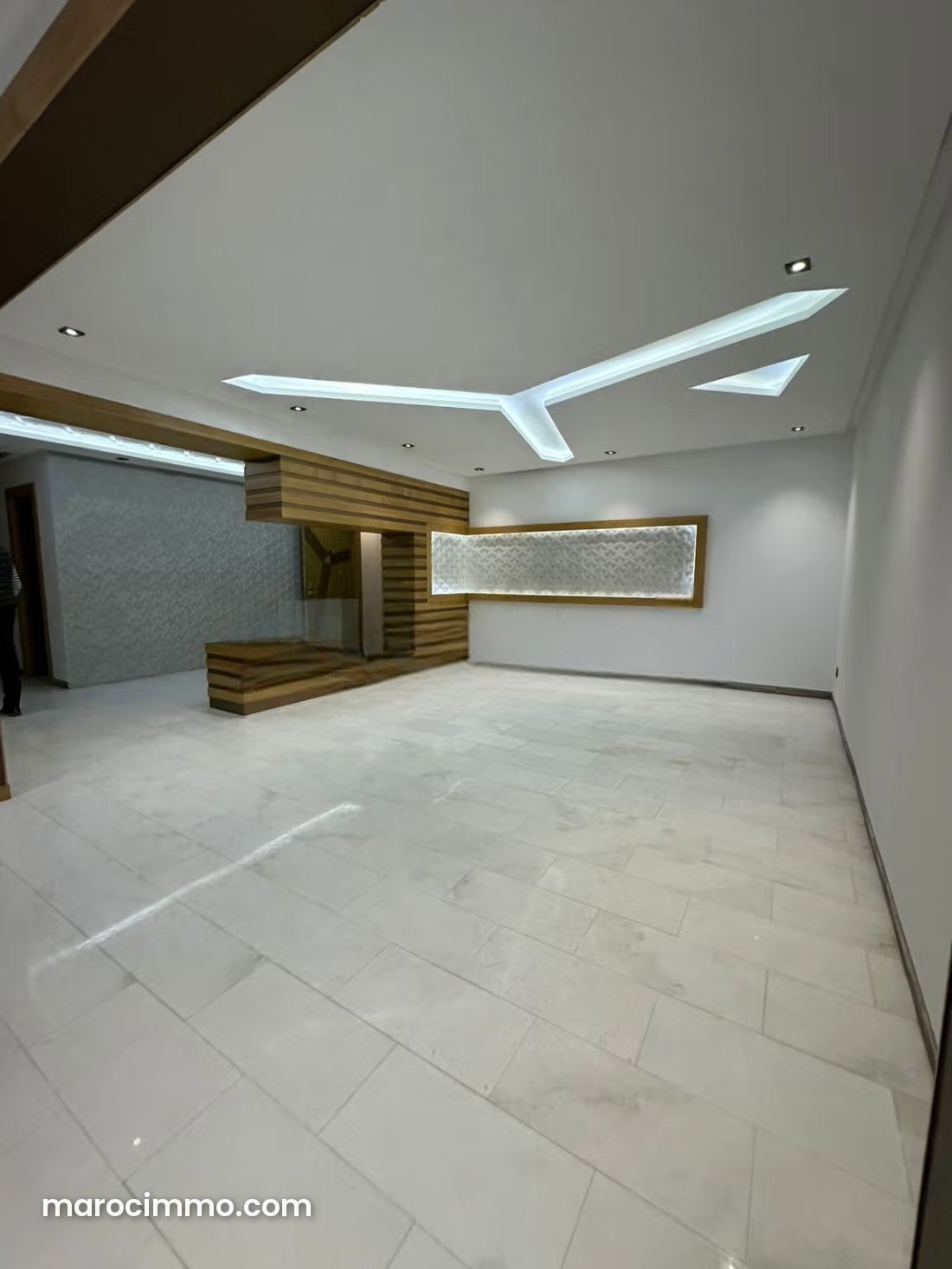 220 m² Apartment, 4 Bedrooms, Riyad, Rabat, High-End — Rabat