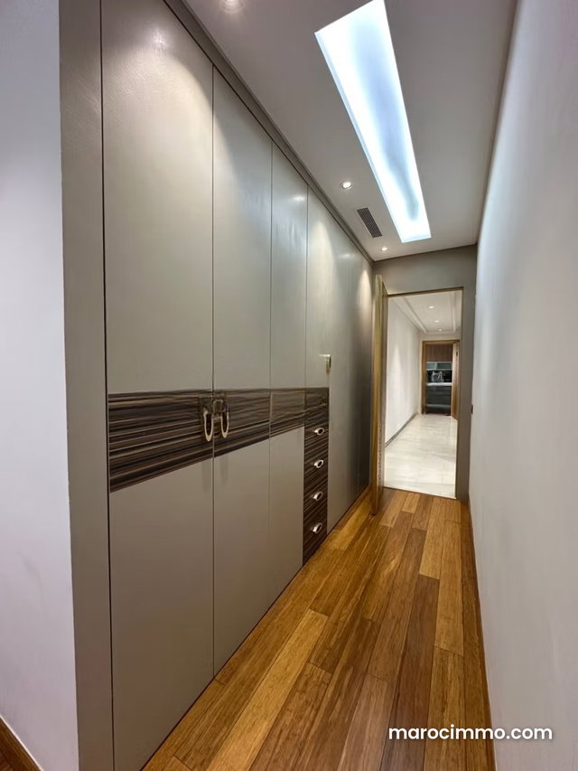 Appartement de haut standing en vente à hay Riyad. 4 chambres plus chambre de bonne — 2