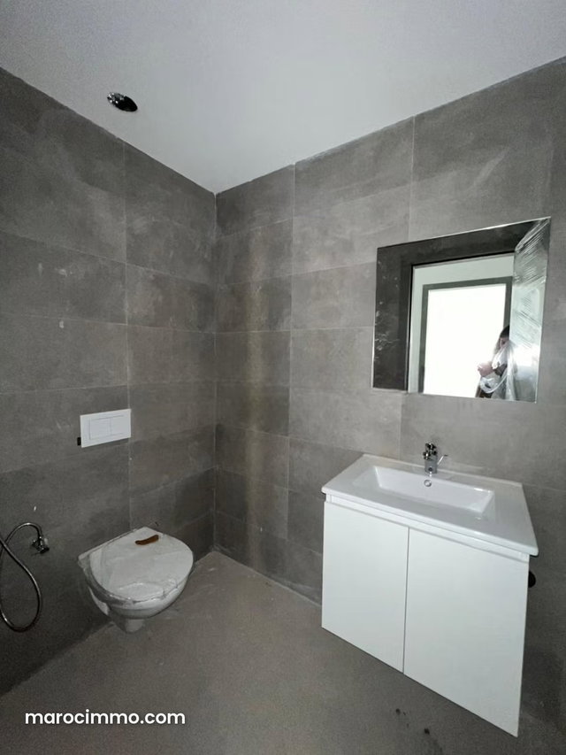 Plateaux Bureaux en vente – Quartier Administratif — 5