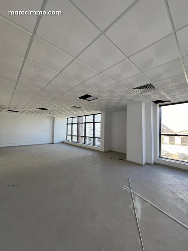 Plateaux Bureaux en vente – Quartier Administratif — 3