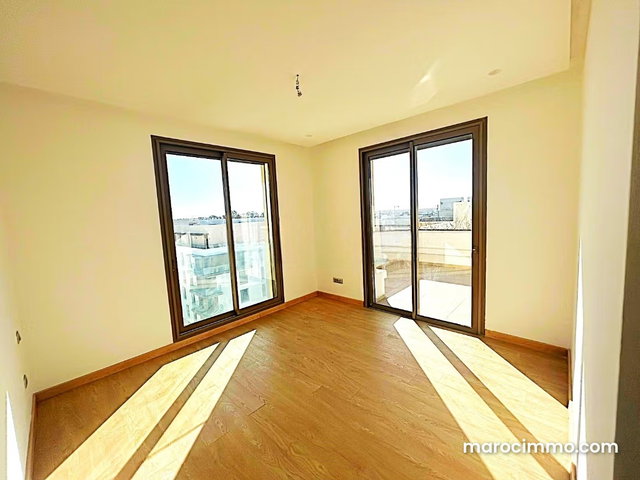 Magnifique Appartement 2 Chambres Souissi — 5