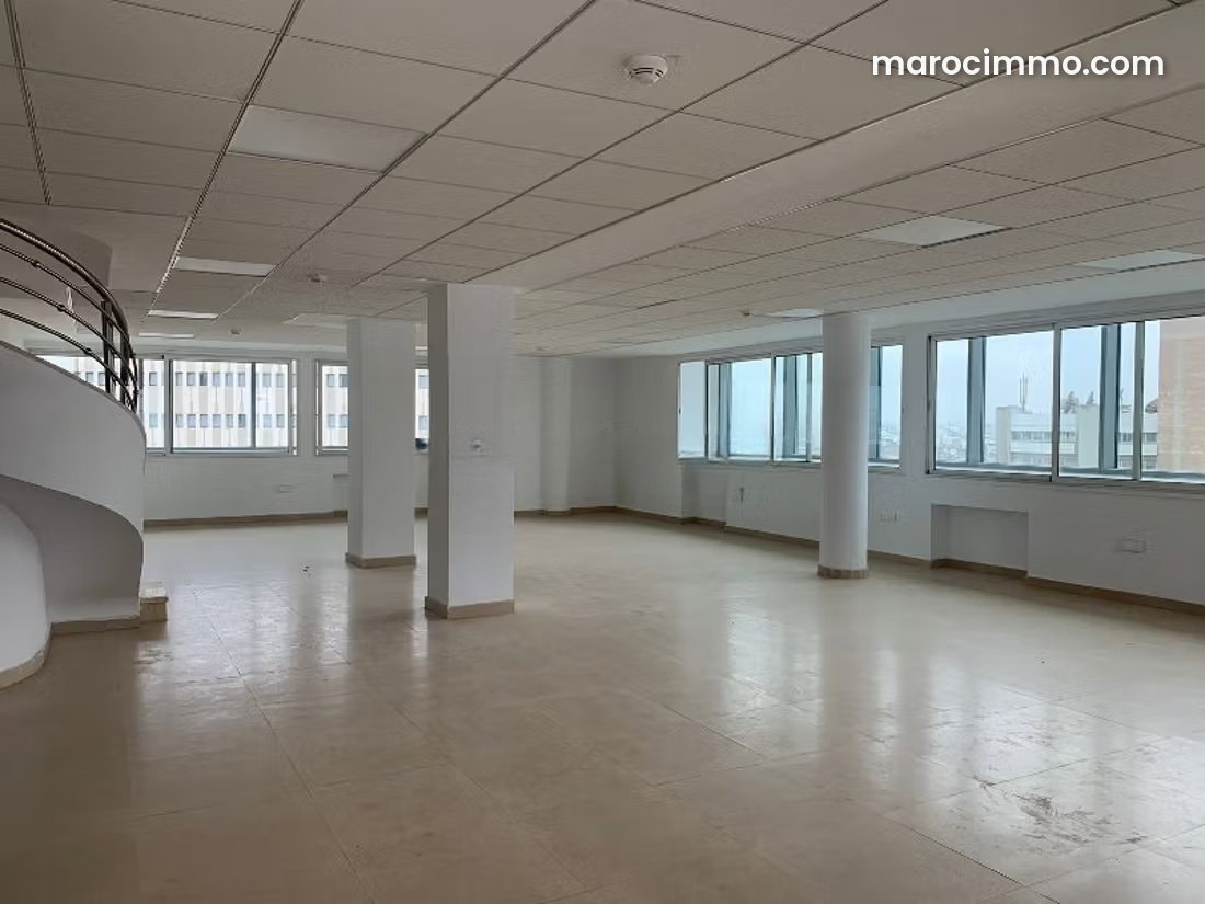 315 m² Office with Sea Views, Casablanca City Centre — Casablanca
