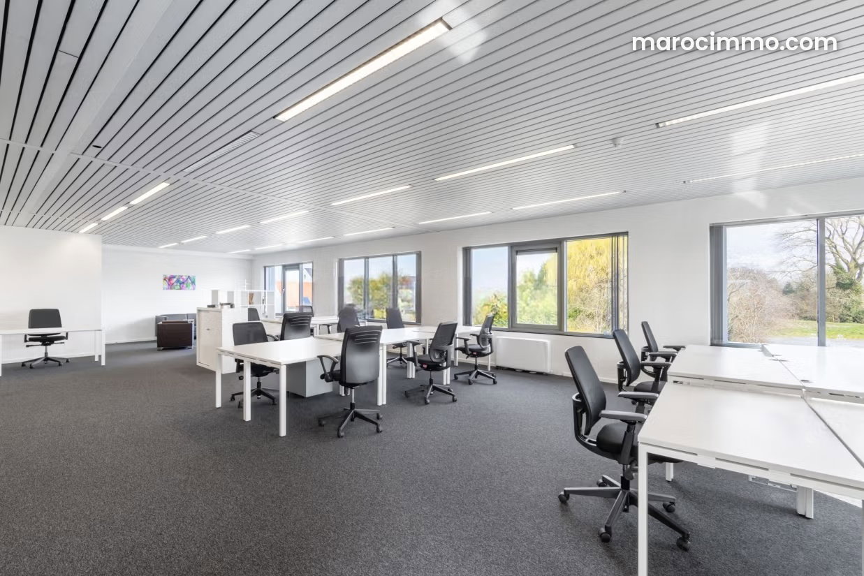 Bureau 30 m² à louer à Ville Verte Bouskoura, bien équipé — Bouskoura