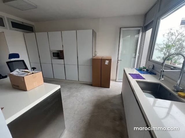 Offices for Sale in Gauthier. 282 m² Surface. Secure Door and Central Heating — 5
