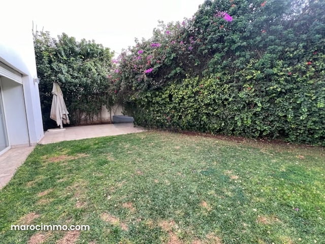Somptueuse villa à vendre à El Manar El Hank. 5 pièces confortables. Porte blindée et résidence sécurisée — 2