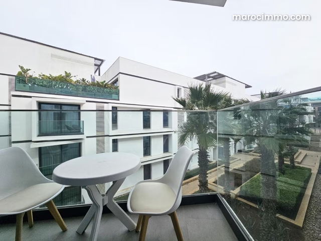 Location appartement 2chambres meublé moderne à Anfaplace, Ain Diab — Casablanca