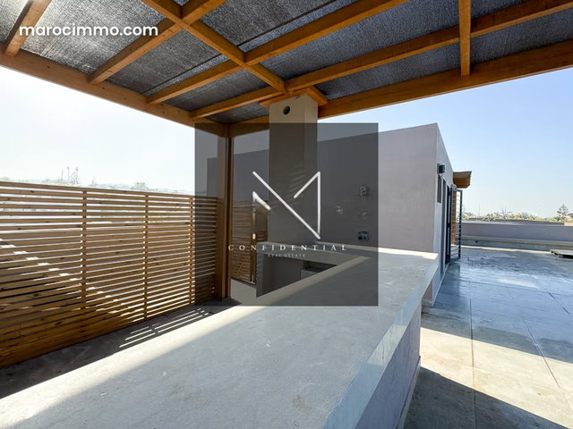 À Louer Villa Contemporaine à Ain Diab Jacuzzi Rooftop — 2