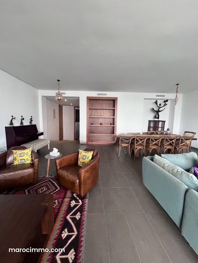 T4 meublé de 200 m² – 3 ch. Perso – res. Secure — 2