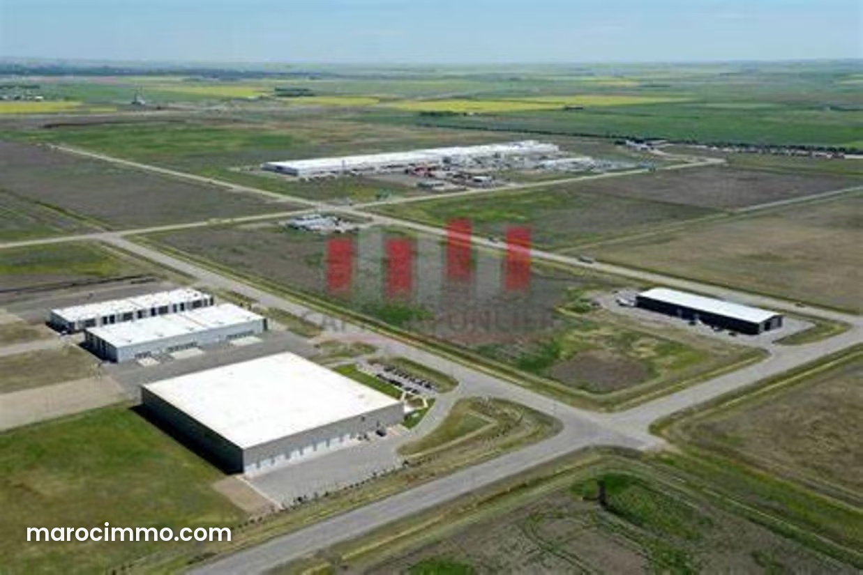 10,000 m² industrial land in central Bouskoura — Bouskoura