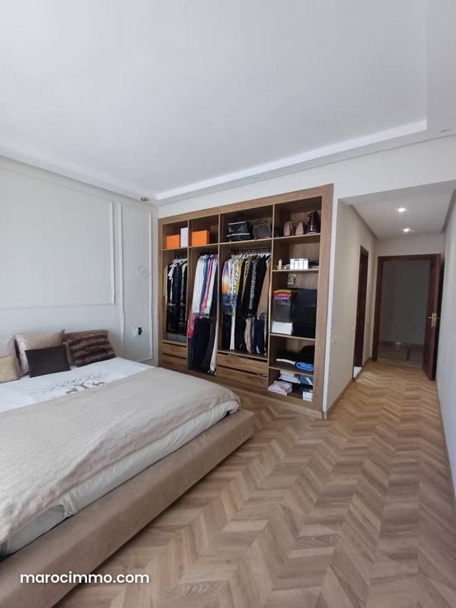 Beautiful 150m² T4 apartment for rent - 3 bedrooms — 5