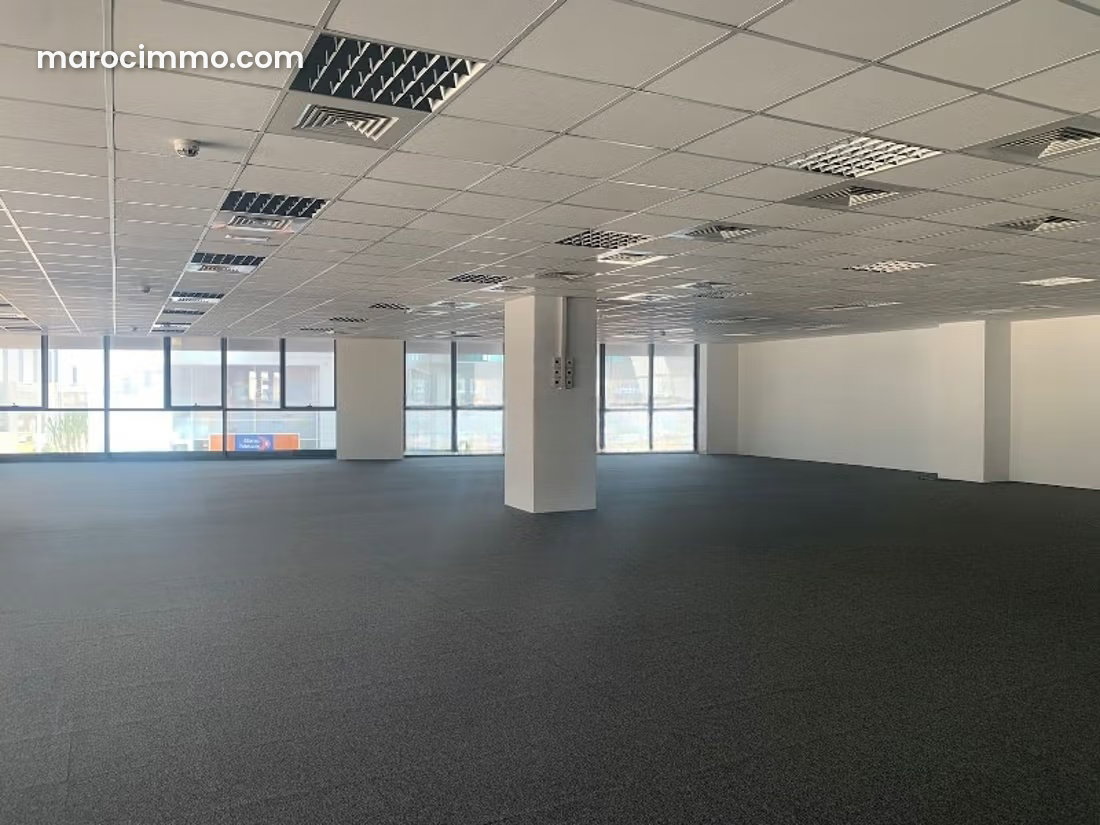 Bureau à louer à la Marina, Casablanca, plain, pied de 356 m² — Casablanca