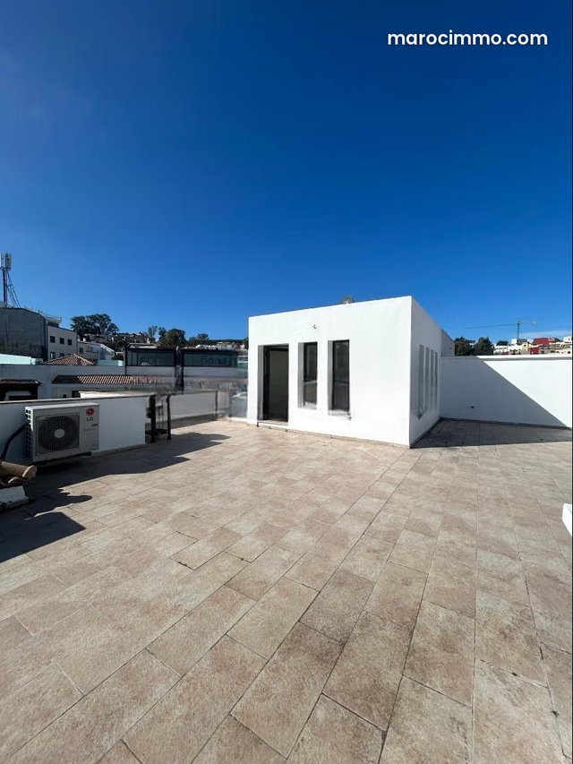 Appartement à boubana a louer 4 chambres. Belle terrasse et jardin et piscine — 5