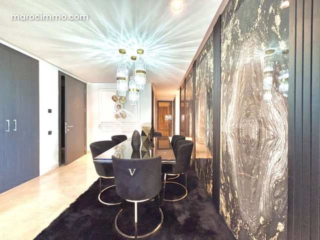 Appartement de 280 m² à Casablanca — 4