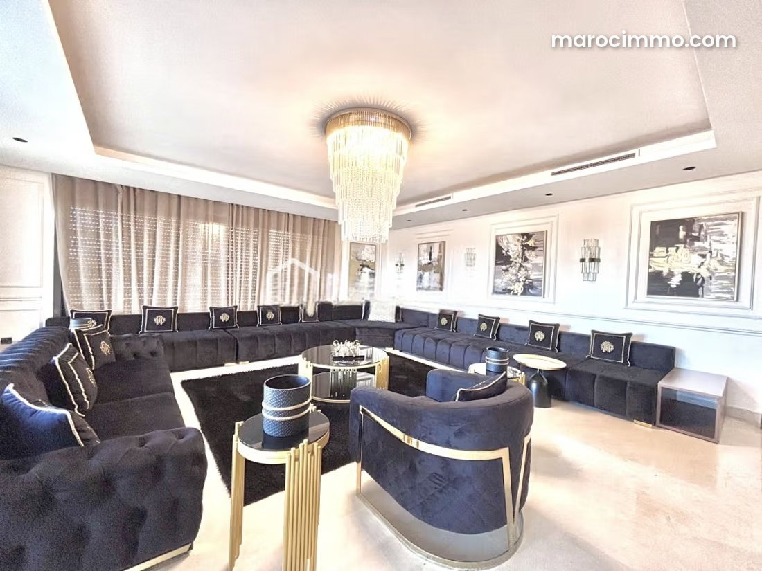 280 sqm Sea-View Apartment, Aïn Diab, Casablanca — Casablanca