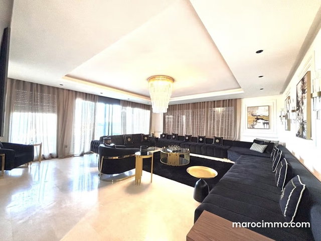Appartement de 280 m² à Casablanca — 3