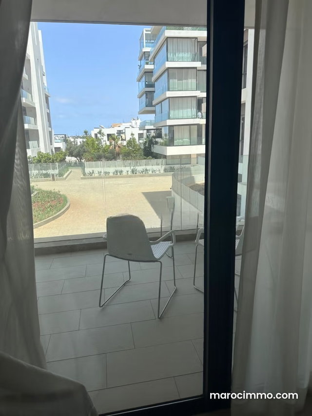 Appartement à louer à Ain Diab. 2 belles chambres. Meublé — 5