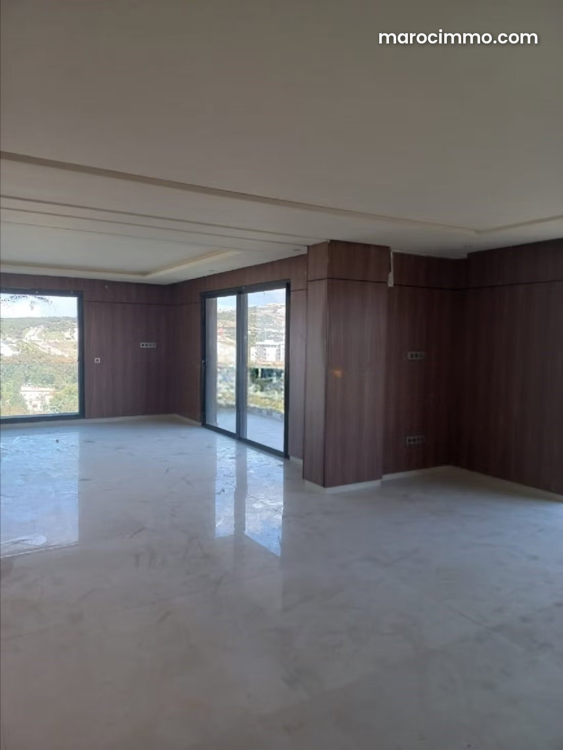 152 sqm Apartment with Sea and Mountain Views, Malabata, Tangier — Tangier