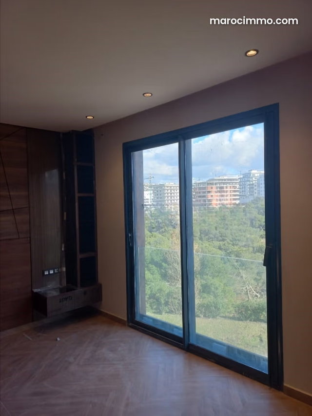 Exceptional Apartment for Sale – Malabata Hills — 2