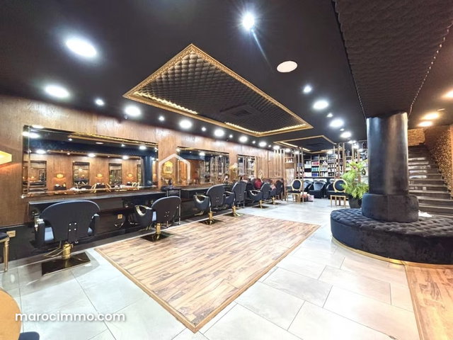 Local commercial de 400 m² à Casablanca — 5