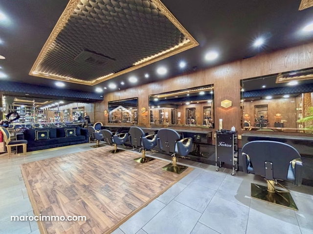 Local commercial de 400 m² à Casablanca — 4