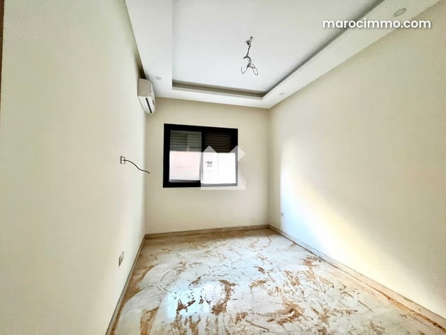Appartement à Vendre de 60.0 m² à Casablanca, Hopitaux — 4