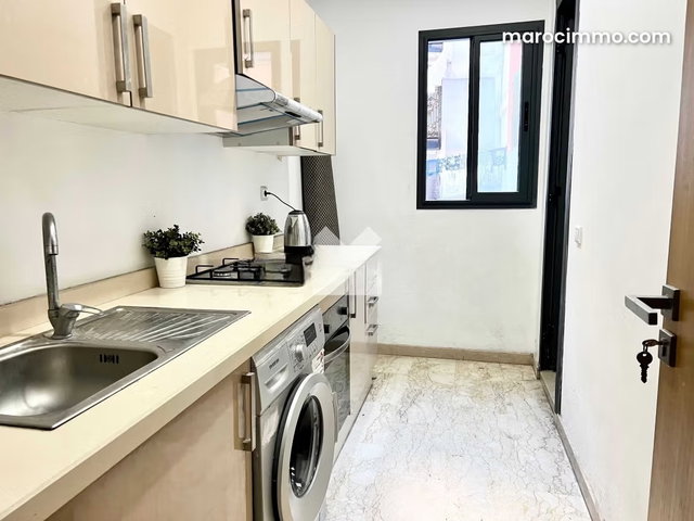 Appartement à Vendre de 162.0 m² à Casablanca, Hopitaux — 4