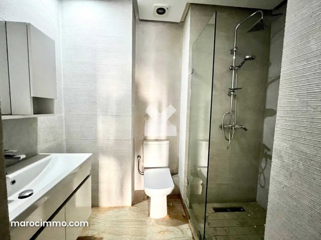 Appartement à Vendre de 128.0 m² à Casablanca, Hopitaux — 5