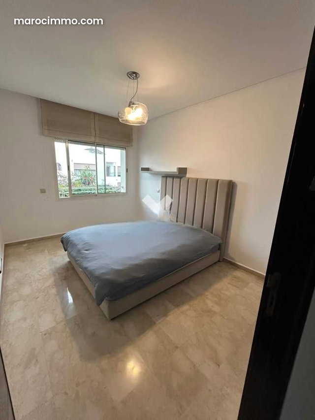 Appartement à Louer de 162.0 m² à Casablanca, Sindibad — 2