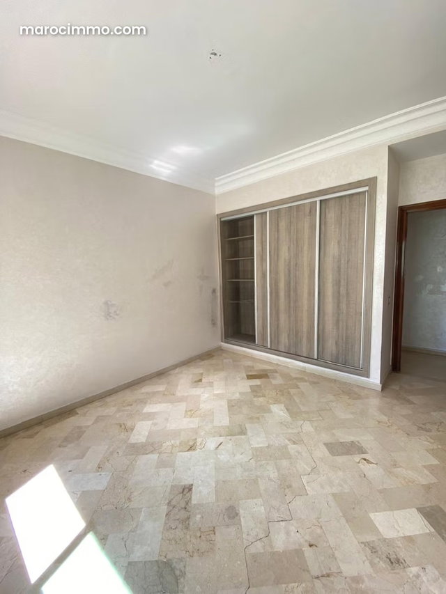 For Sale 188m2 3-Bedroom Apt Valfleury — 4