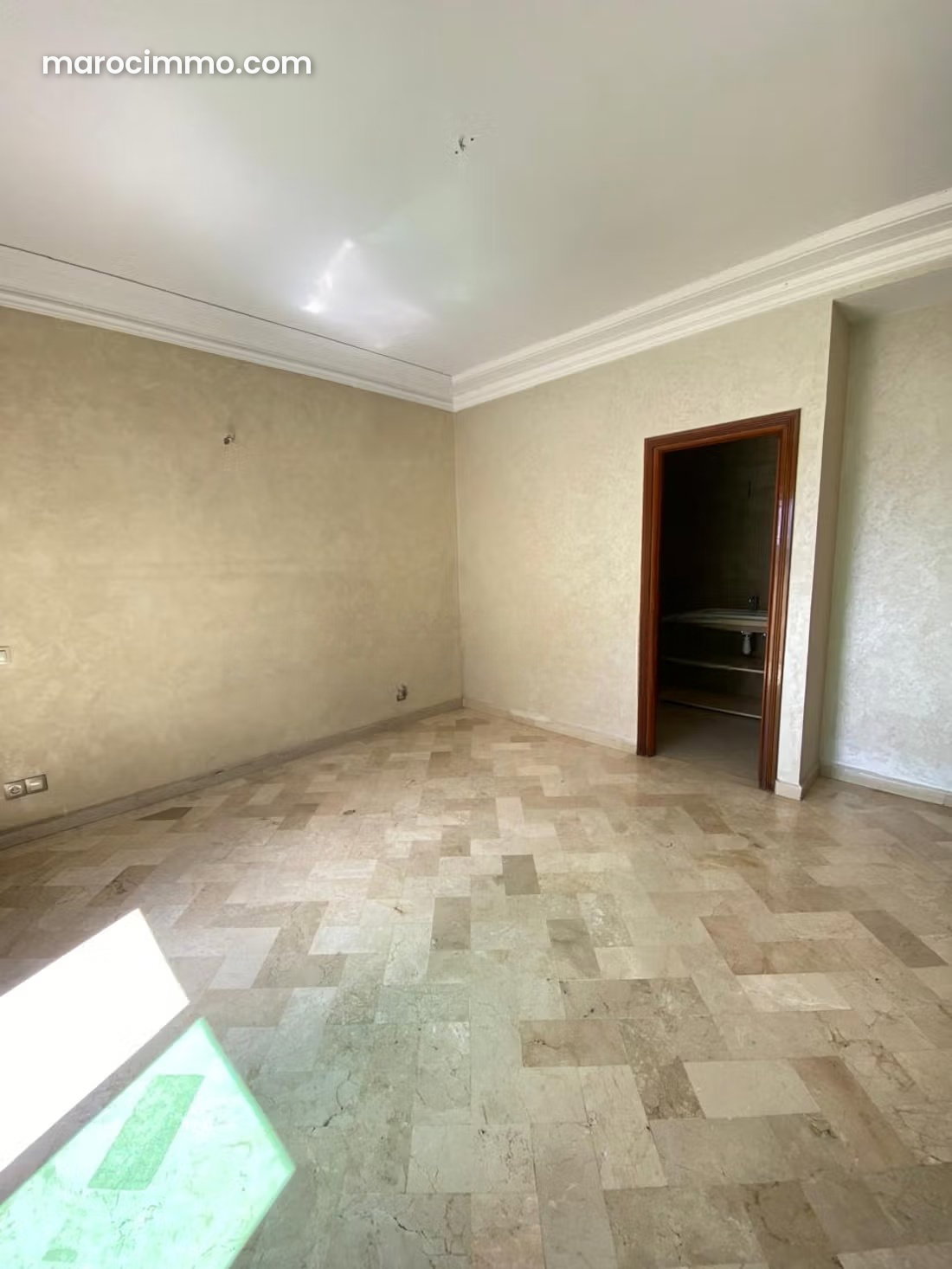 5-Room Apartment with Terrace in Val Fleuri, Casablanca — Casablanca