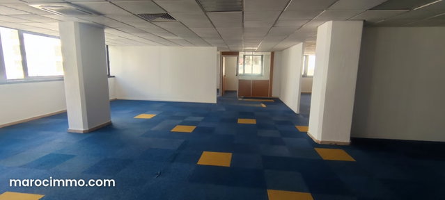 Office space 300m² for rent in Anfa, Casablanca — 3