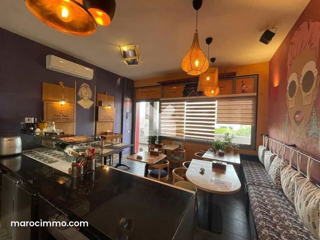 Local commercial à Louer de 37.0 m² à Casablanca, Almaz Hay Hassani — Casablanca