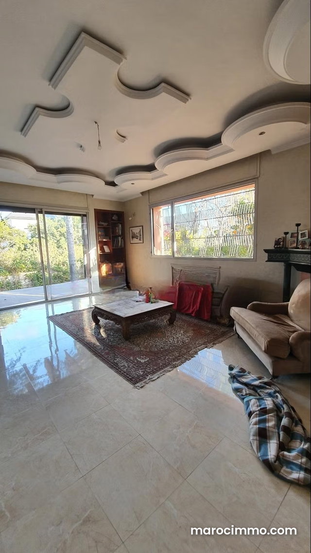 Villa avec piscine à louer à Cil — 4