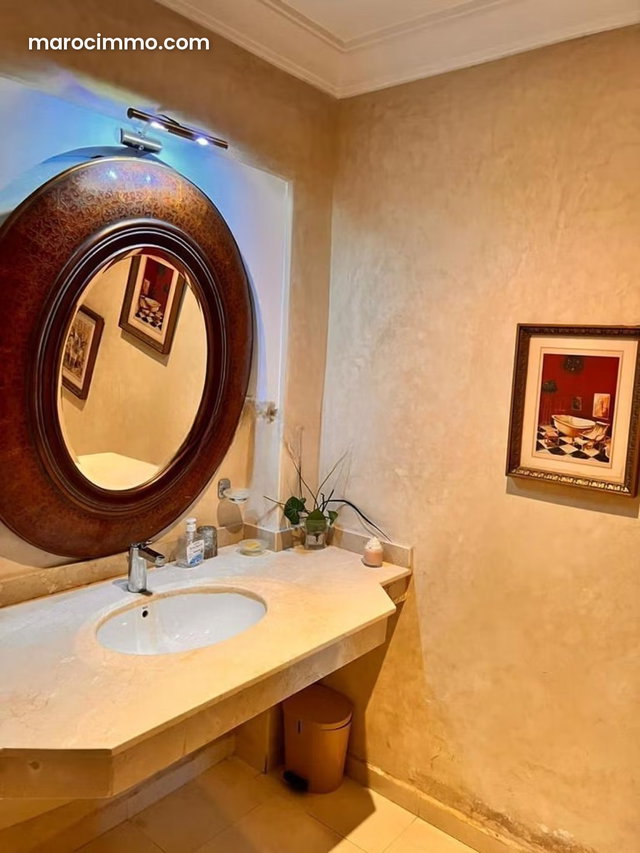 Villa de luxe à vendre à Malabata. 4 belles chambres. Bien meublé — 4