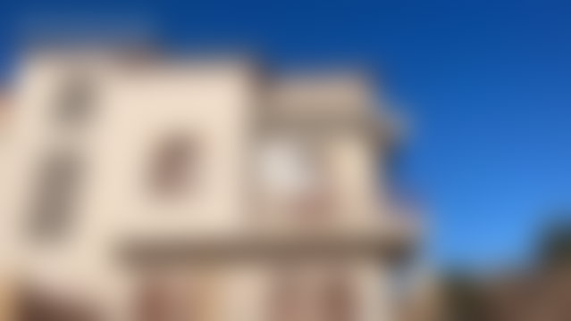 فيلا عائلية مشرقة للبيع بحي العزوزية في مراكش — 2