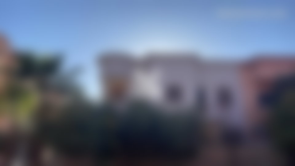 فيلا عائلية مشرقة للبيع بحي العزوزية في مراكش