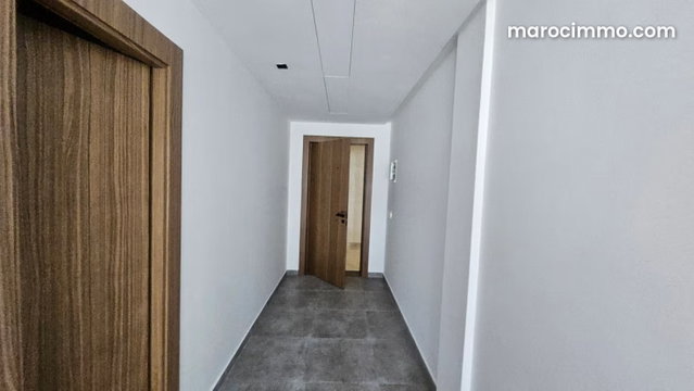 Location dans immeuble uniquement professionnel ALQDS — 4