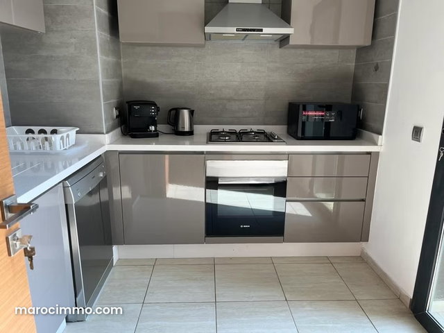 Bel appartement en location à Casablanca Finance City. Surface de 120 m². Bien meublé — 5