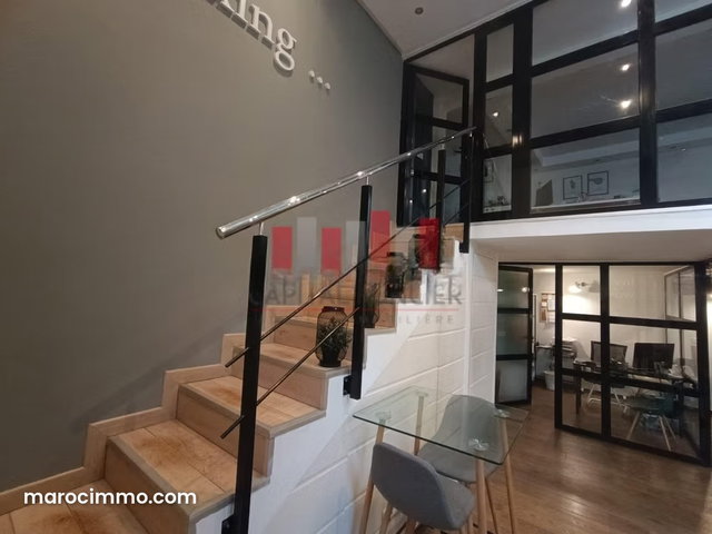 Splendide bureau en duplex de 120m2 meublé équipé à Racine — 5