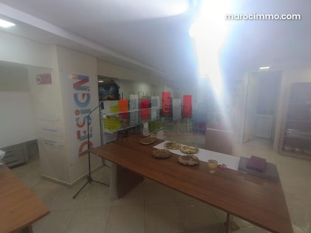 Local commercial de 180m2 à la location Bd Ba Hmad côté Casa Voyageur — 5