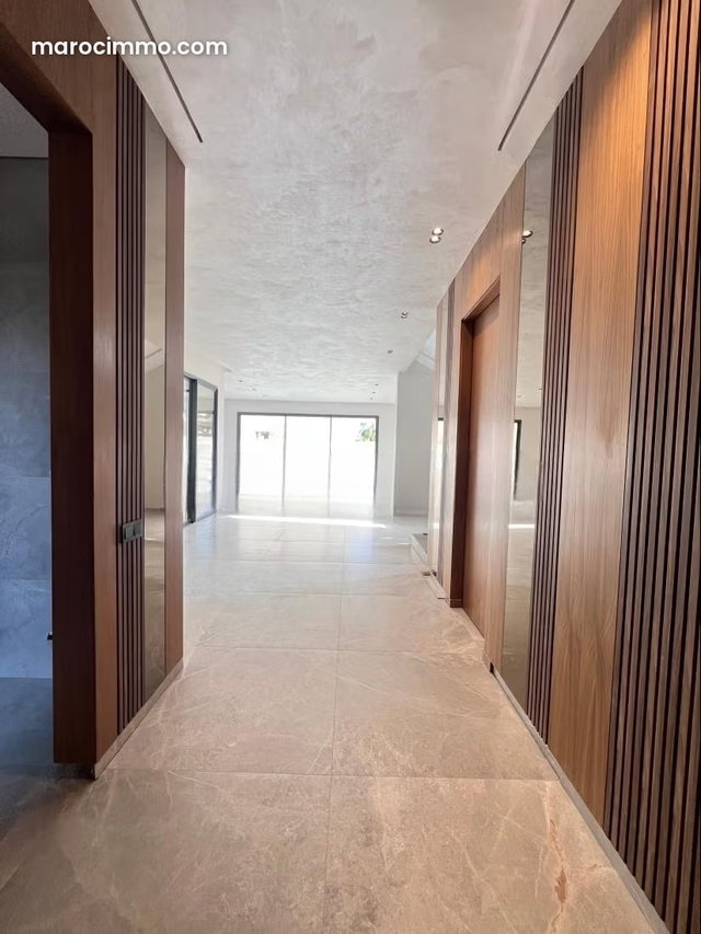Splendide villa 500 m² à vendre à Route de Tahanaout — 4