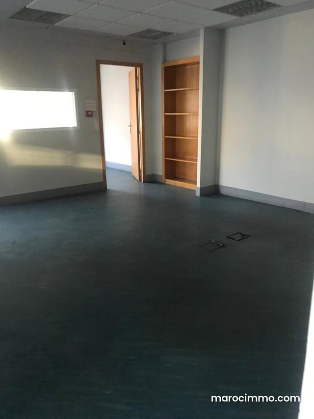 Plateau bureau pour location situé à Abdelmoumen — 5