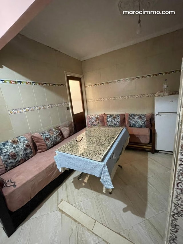 Louez cet appartement en Centre ville. 3 grandes pièces. Meublé — 4